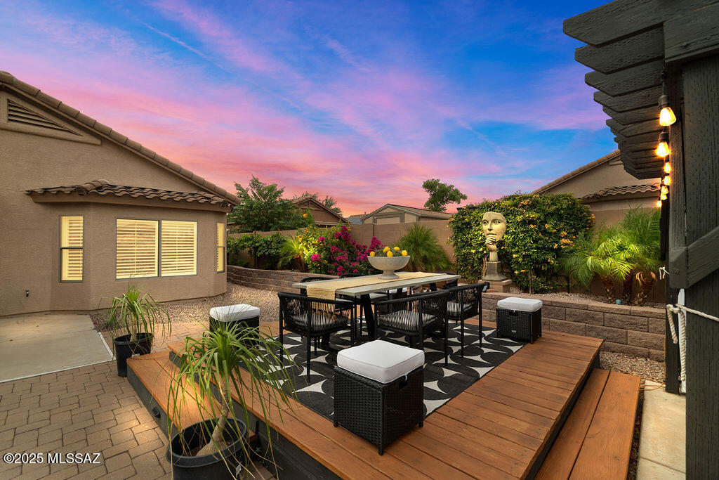 6148 W Van Dyke Court