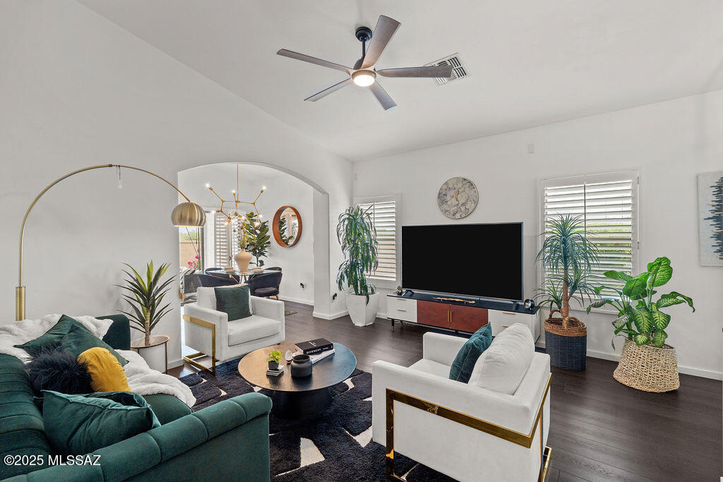 6148 W Van Dyke Court