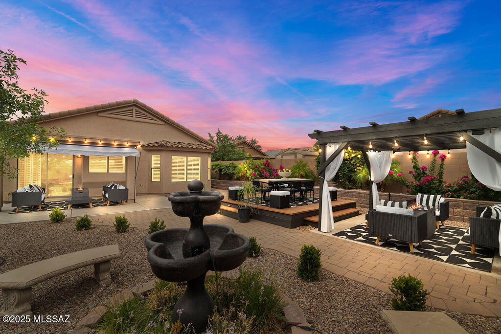 6148 W Van Dyke Court
