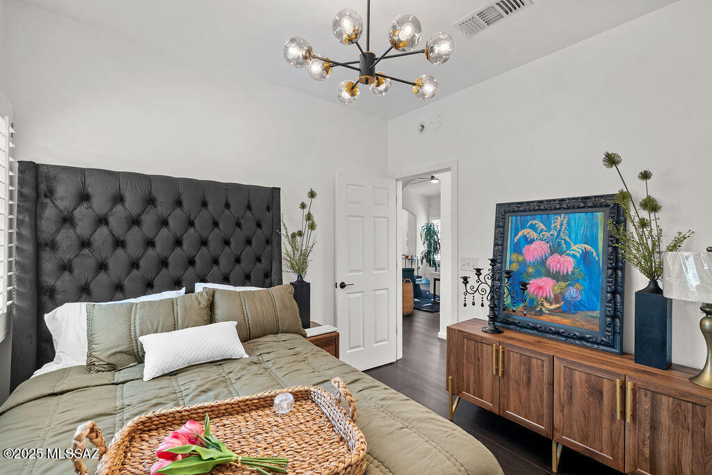 6148 W Van Dyke Court