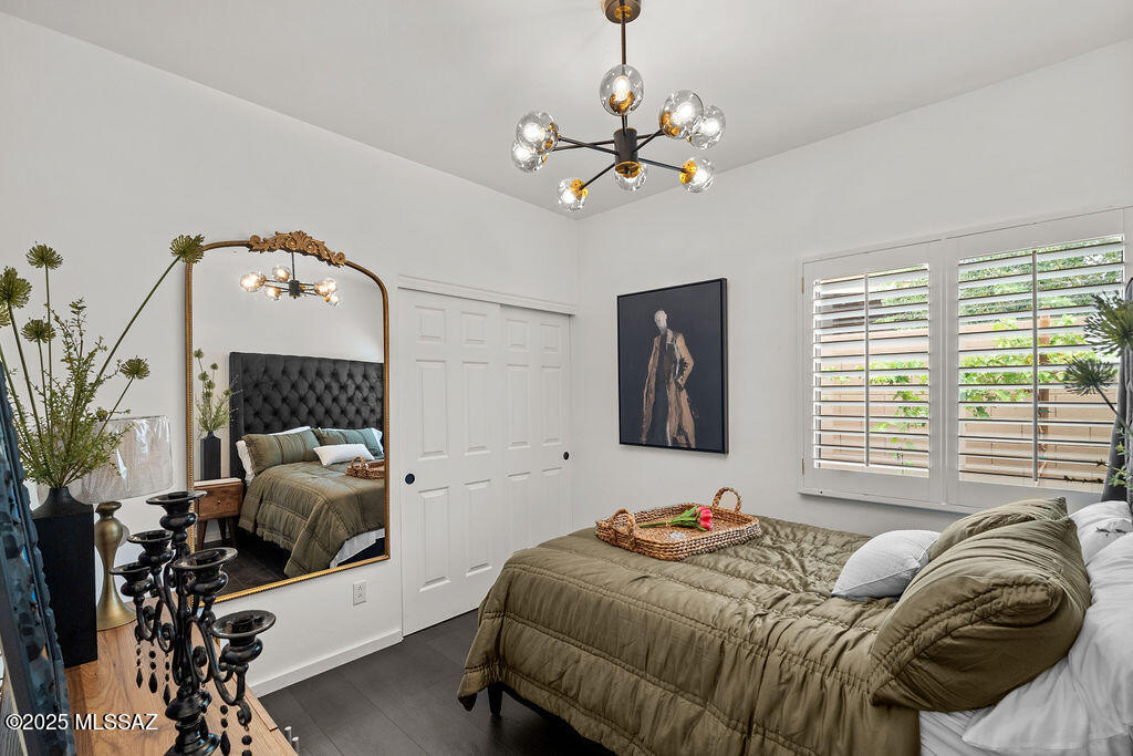 6148 W Van Dyke Court