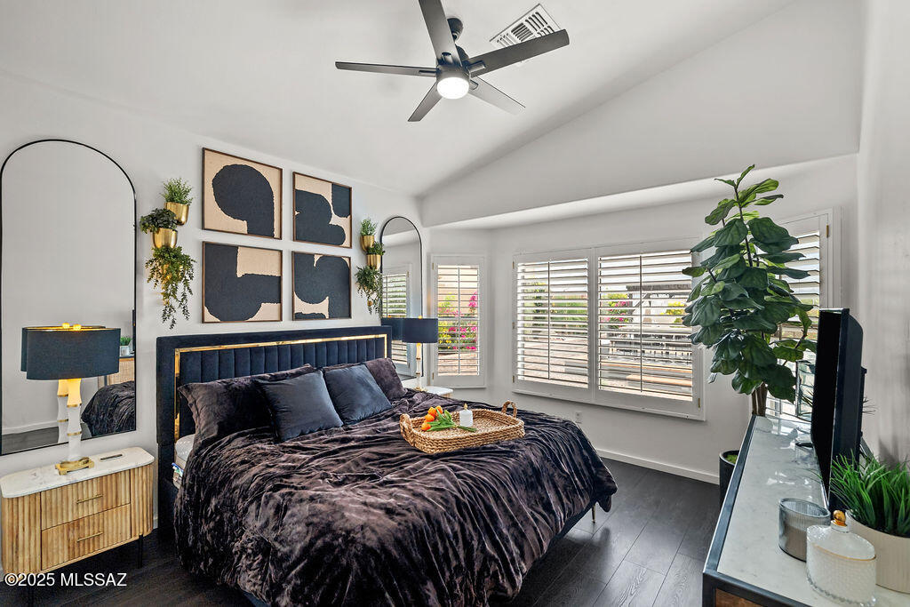 6148 W Van Dyke Court