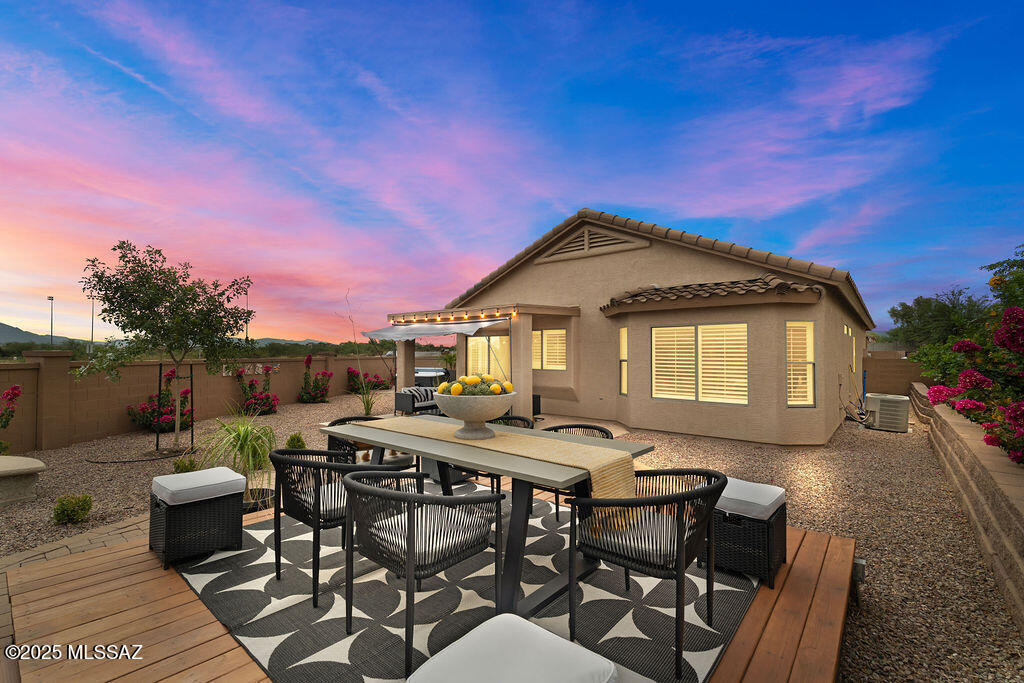 6148 W Van Dyke Court