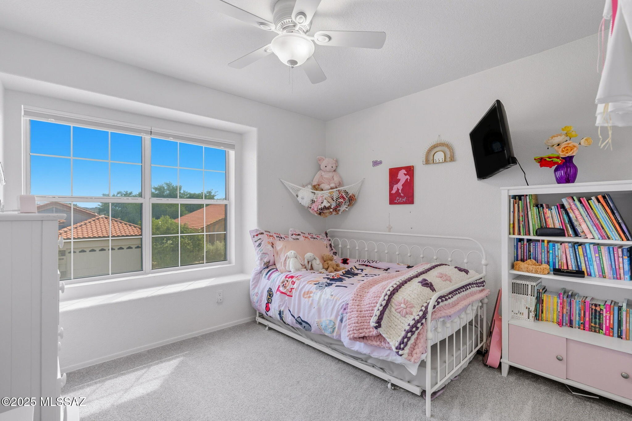 7831 E Calle Del Minique