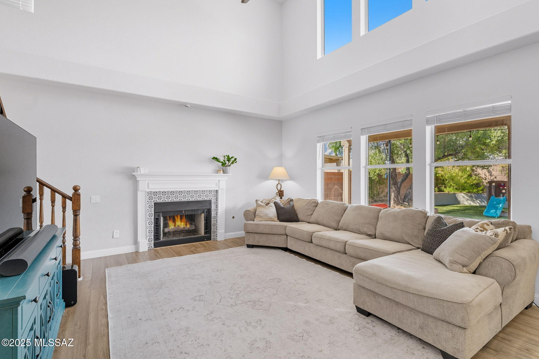 7831 E Calle Del Minique