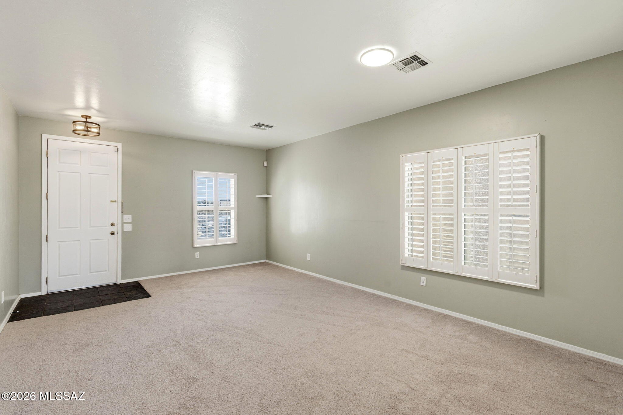 5752 W King Snake Drive