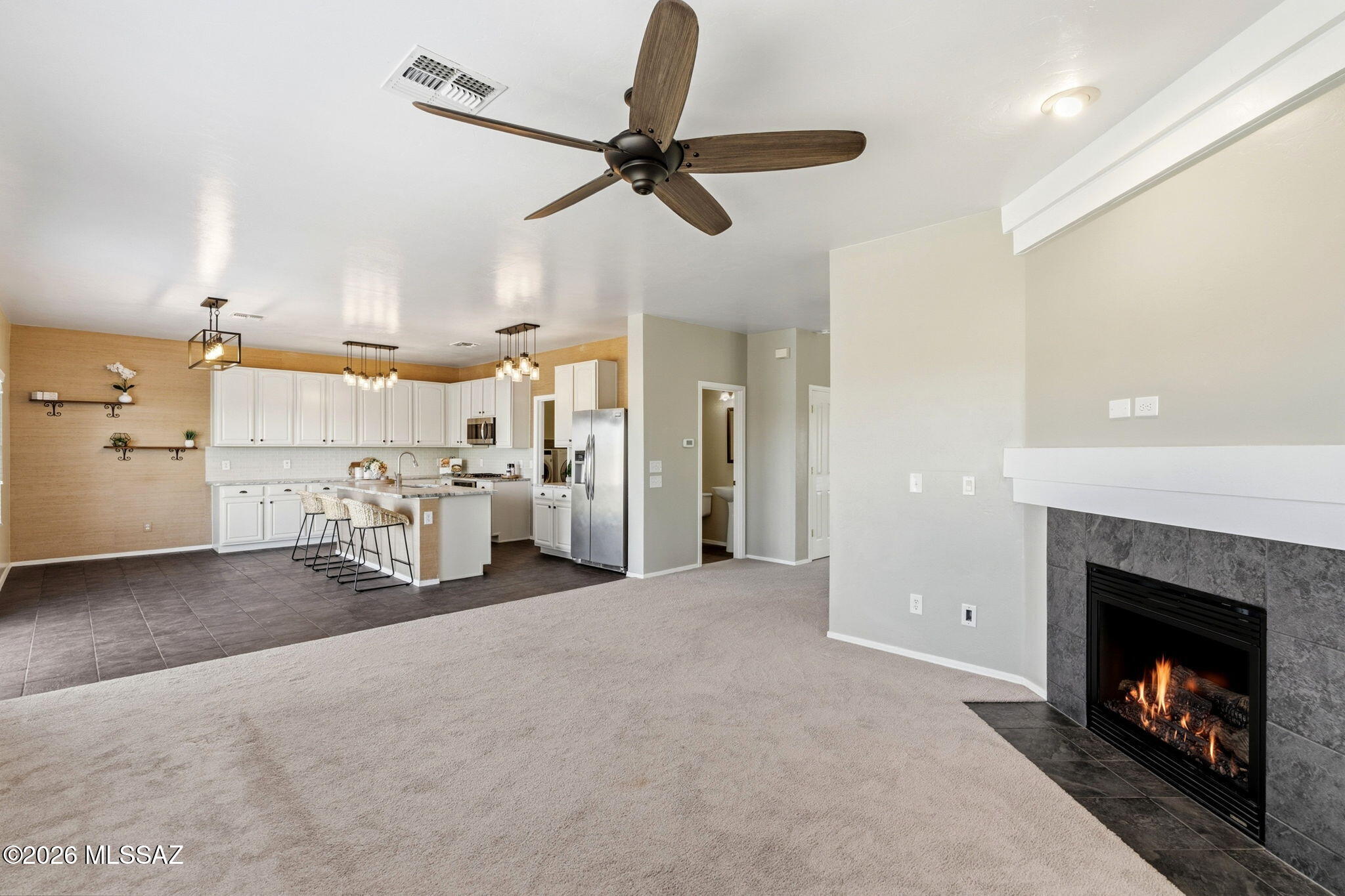 5752 W King Snake Drive