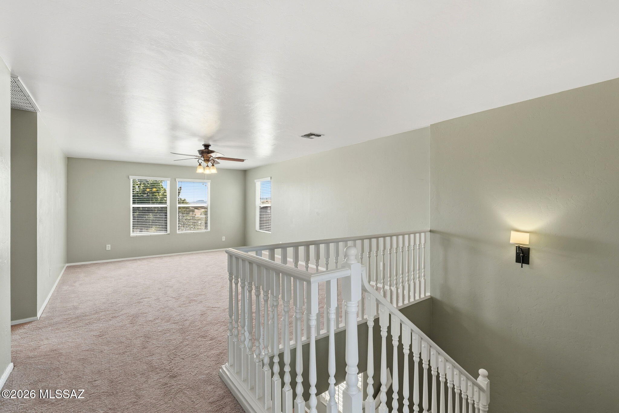 5752 W King Snake Drive