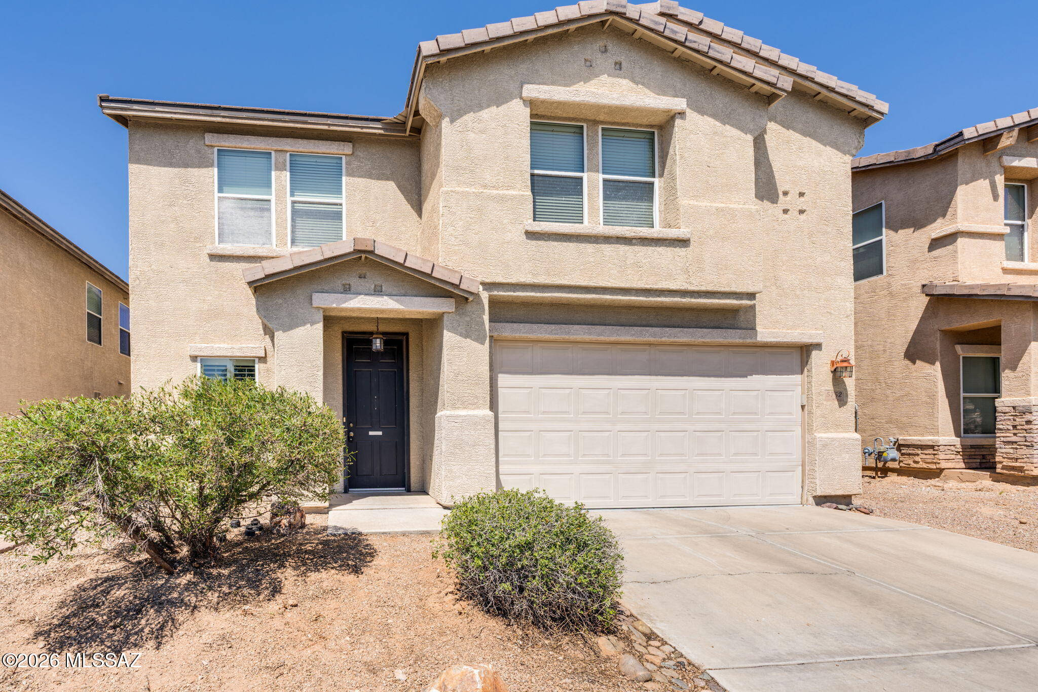 5752 W King Snake Drive