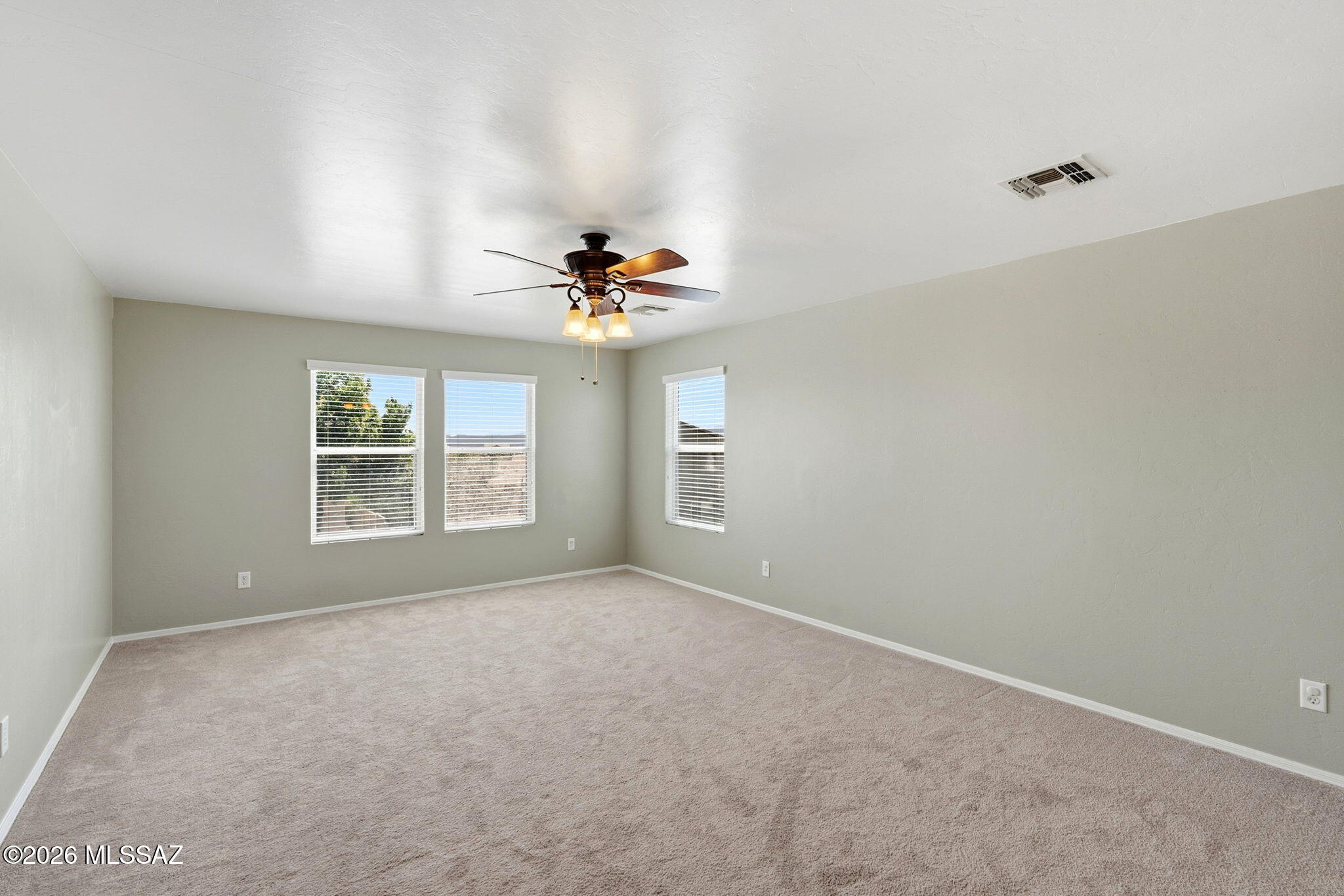 5752 W King Snake Drive