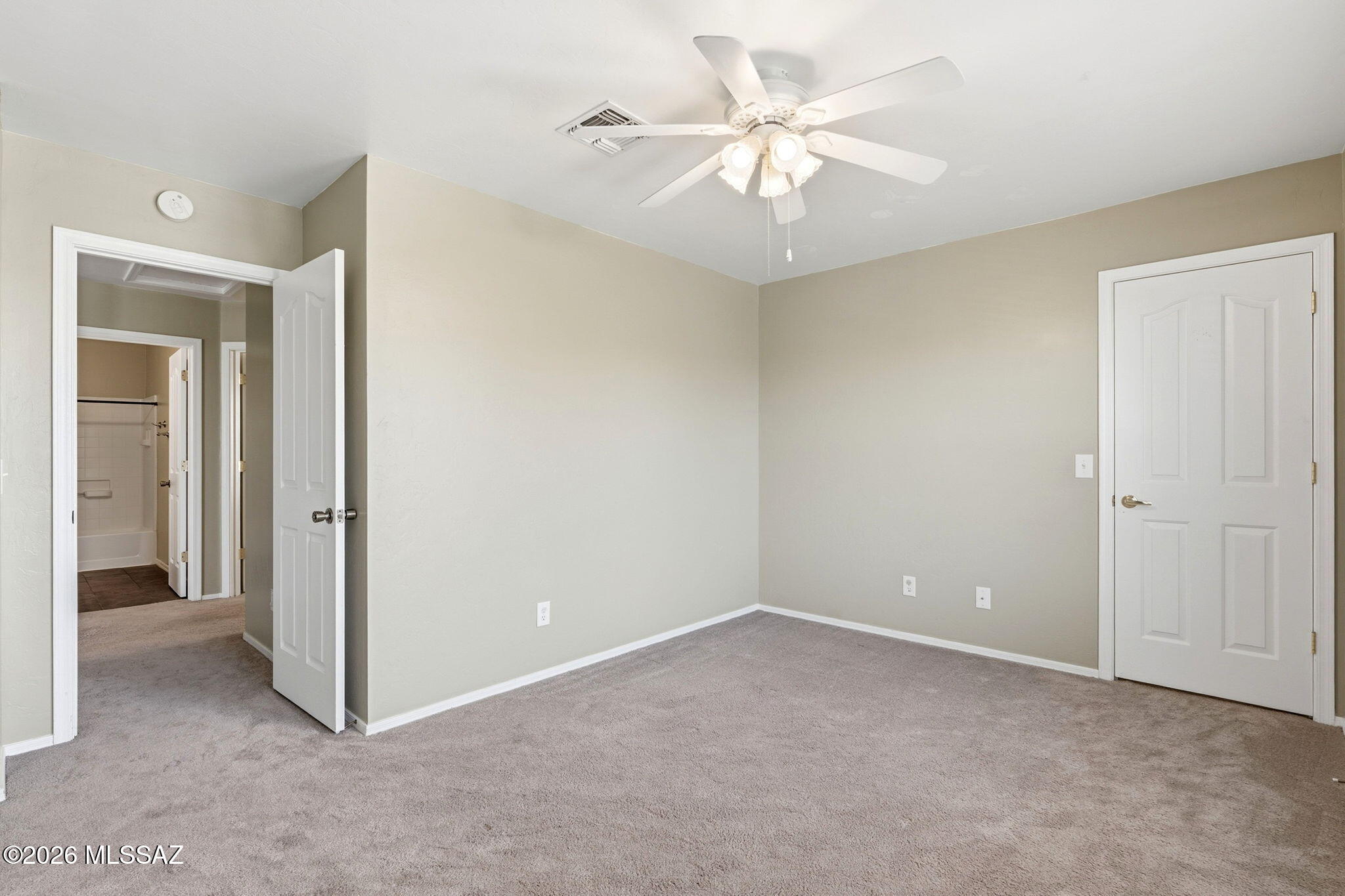 5752 W King Snake Drive