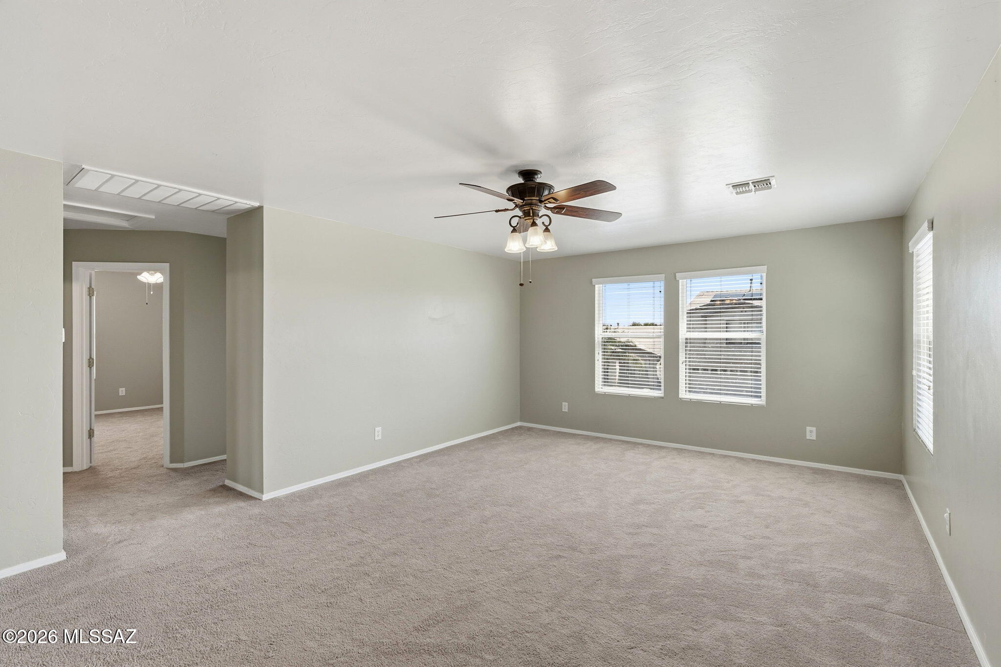 5752 W King Snake Drive