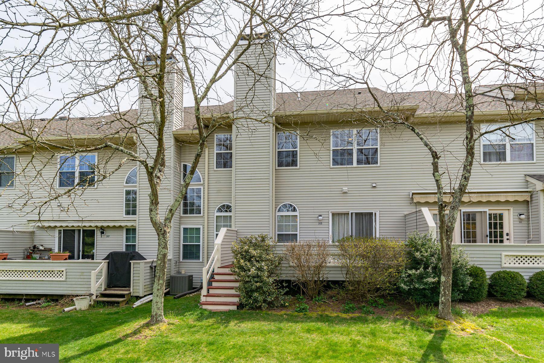 315 FIELDSTONE DRIVE