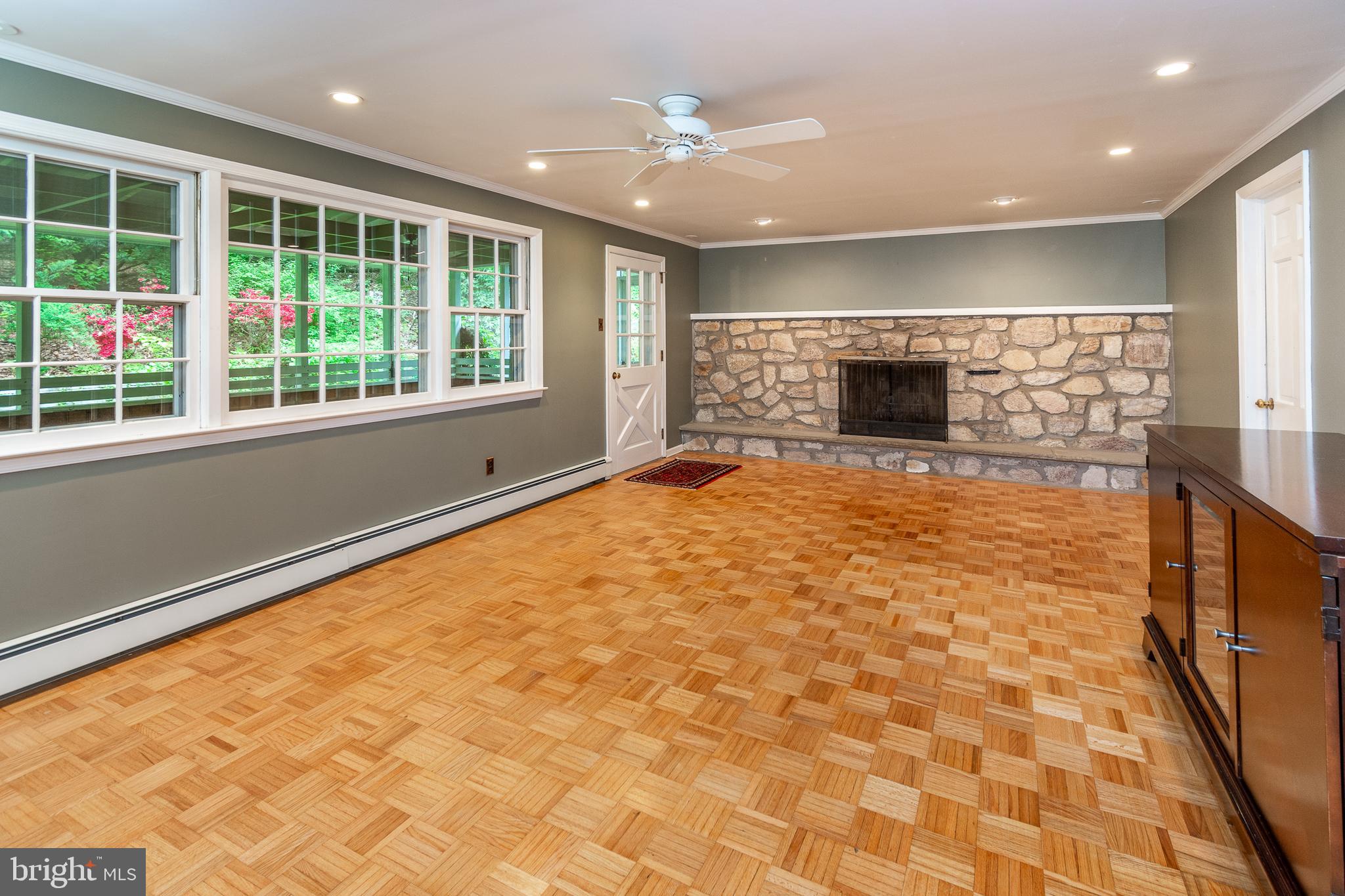 3715 SAINT GEORGE CIRCLE