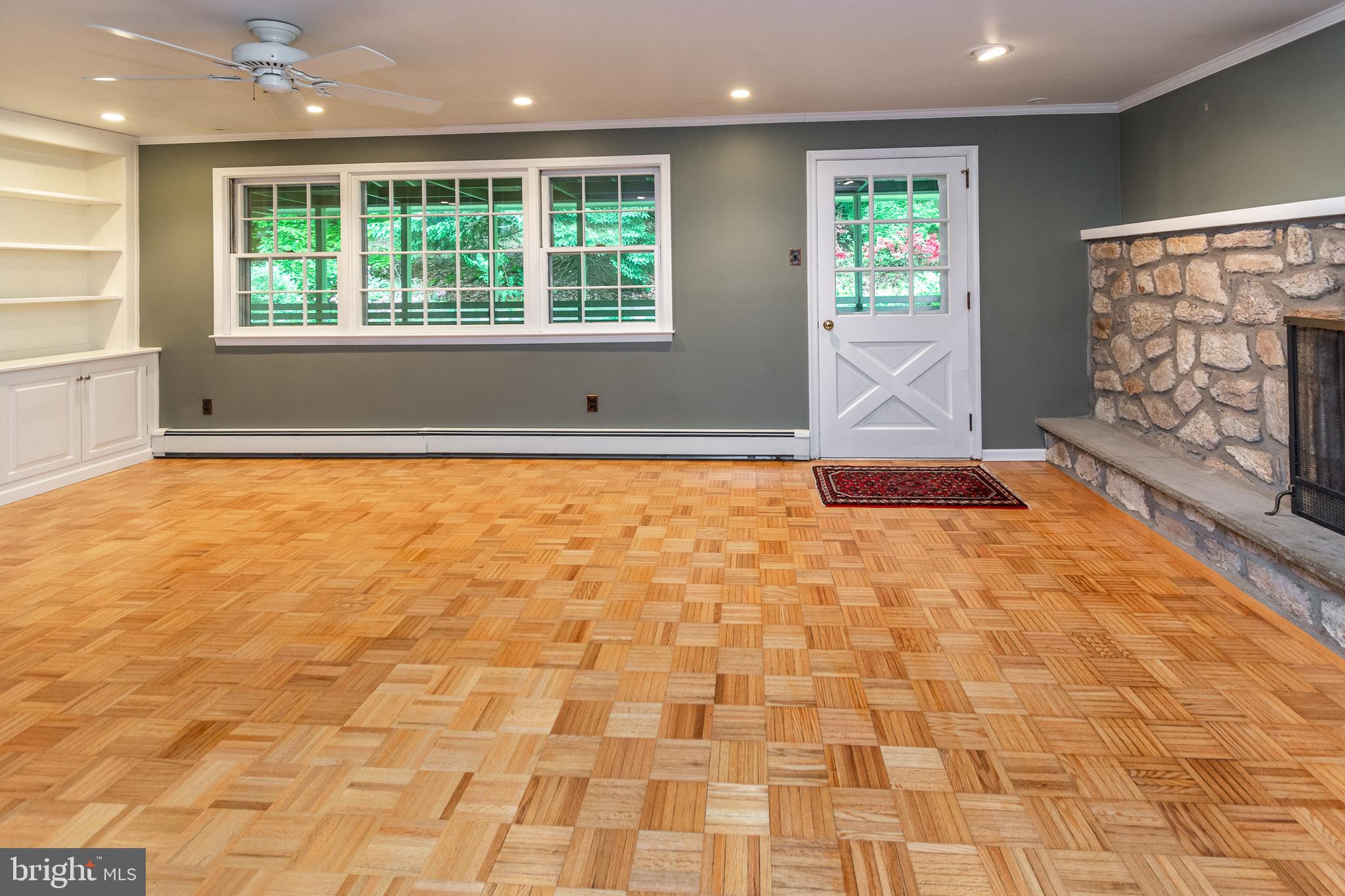 3715 SAINT GEORGE CIRCLE