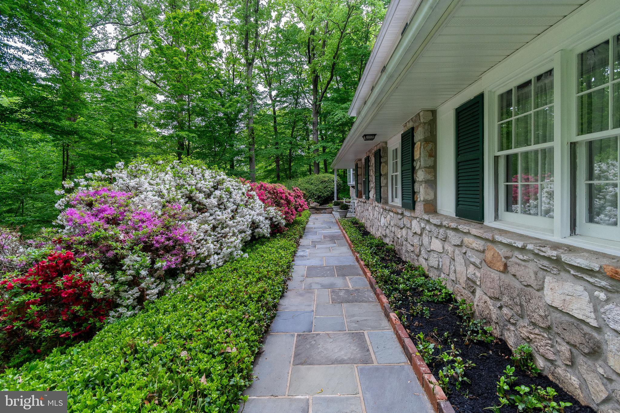 3715 SAINT GEORGE CIRCLE