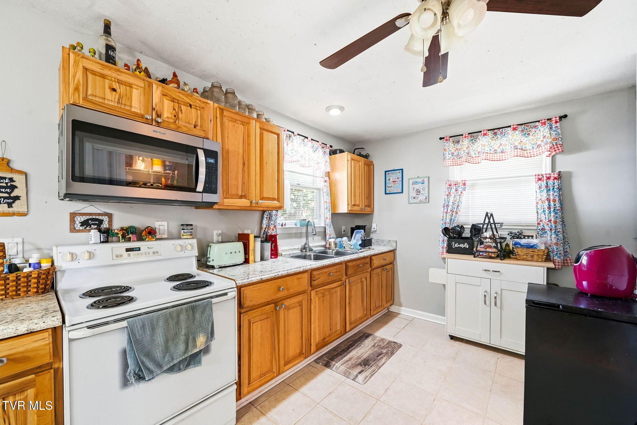 407 Walnut Street