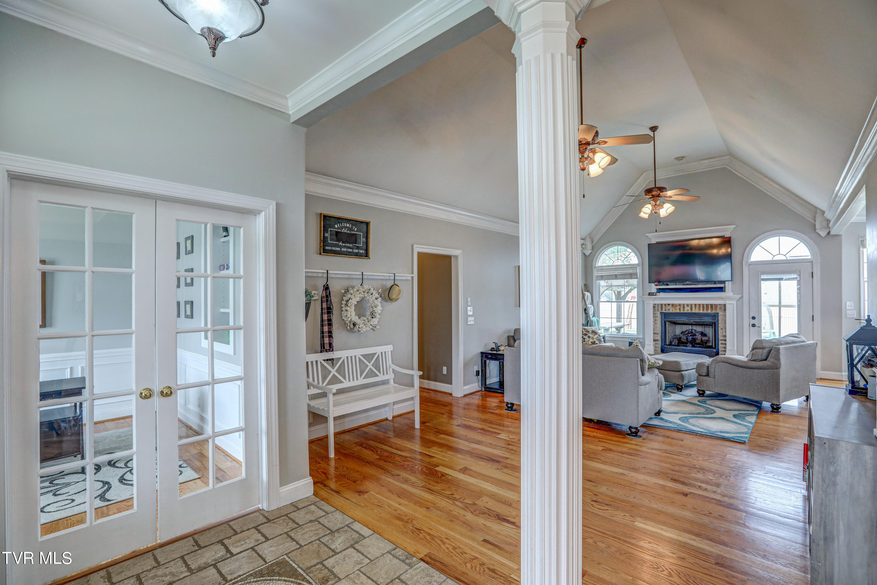 529 Pueblo Drive