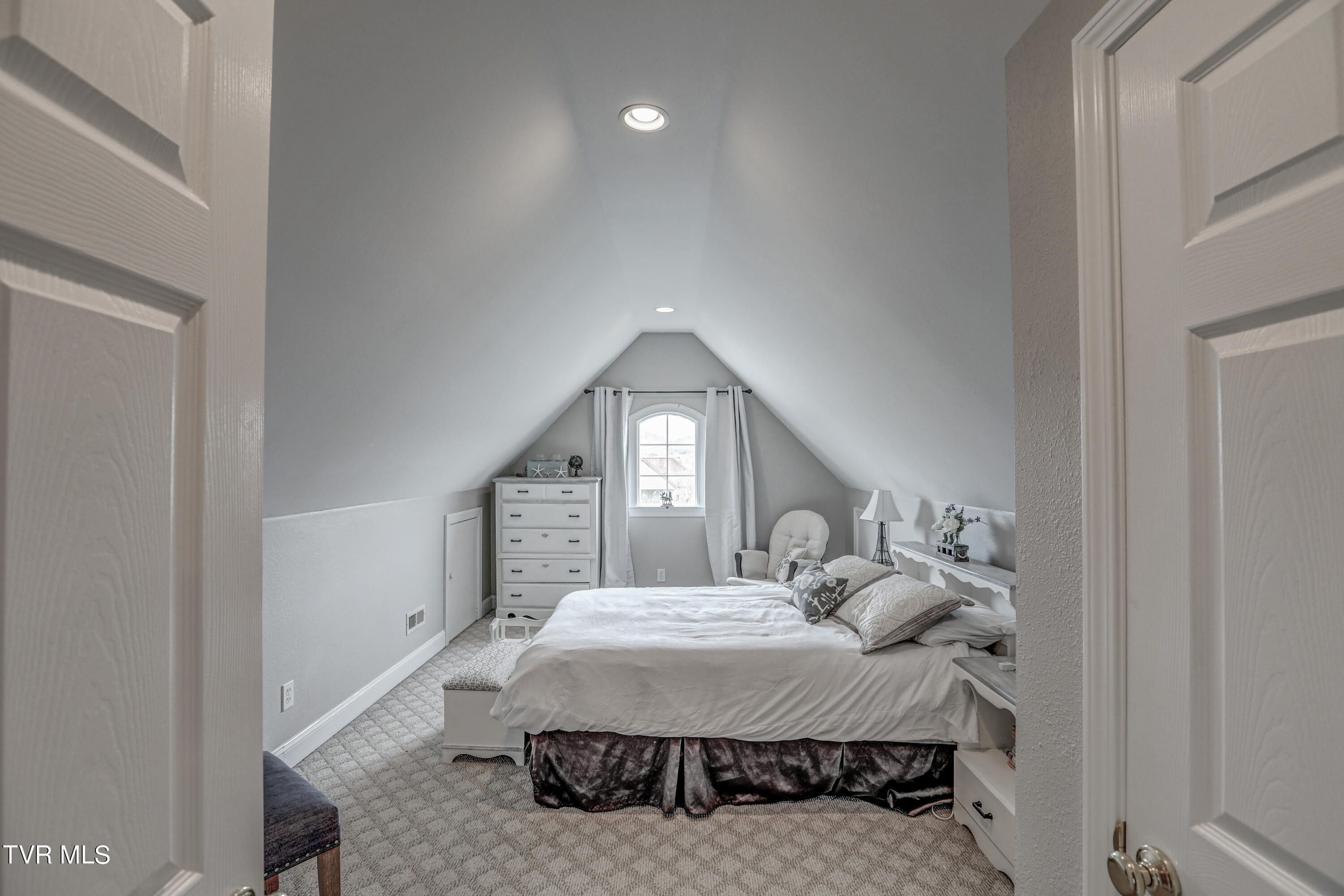 529 Pueblo Drive