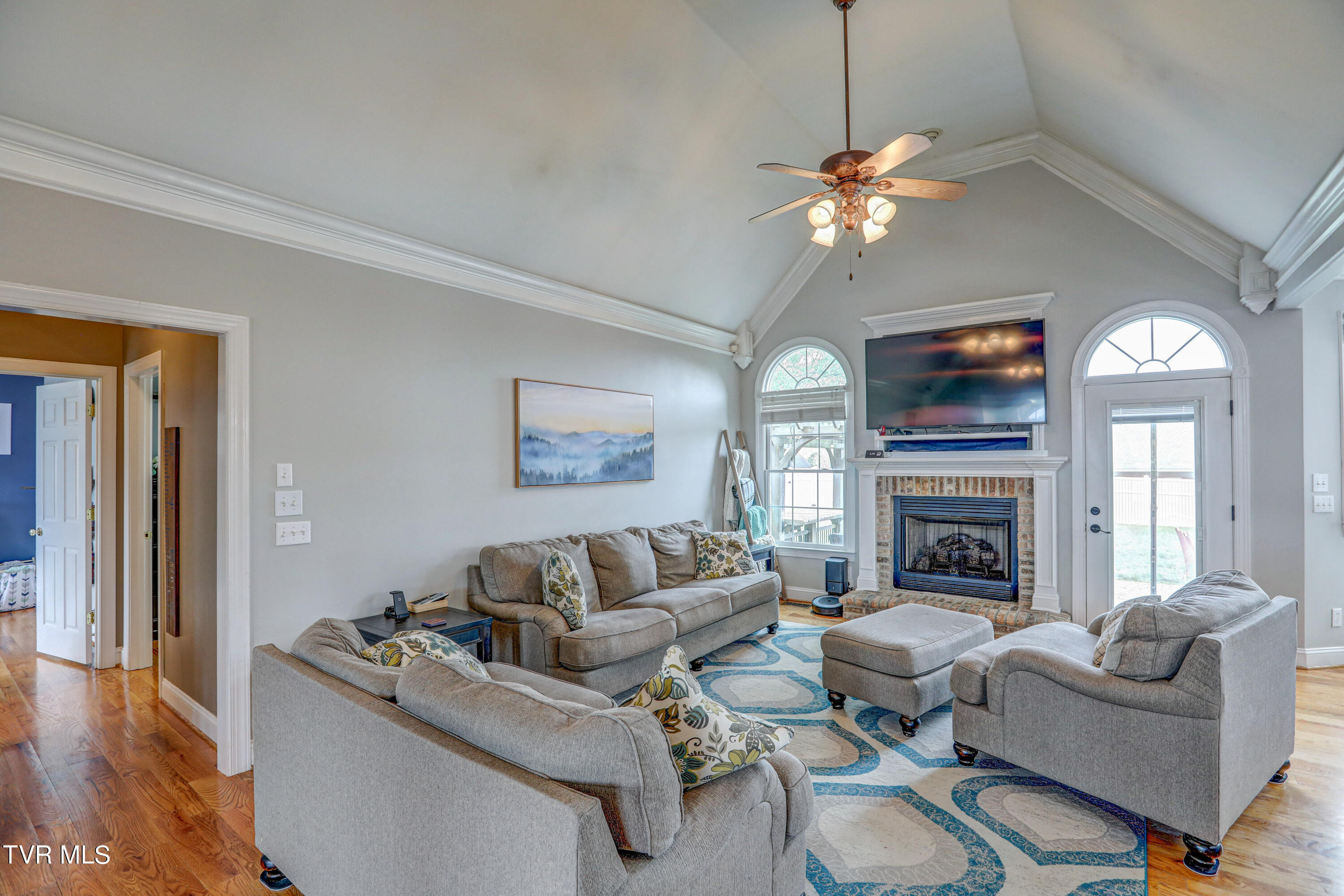 529 Pueblo Drive