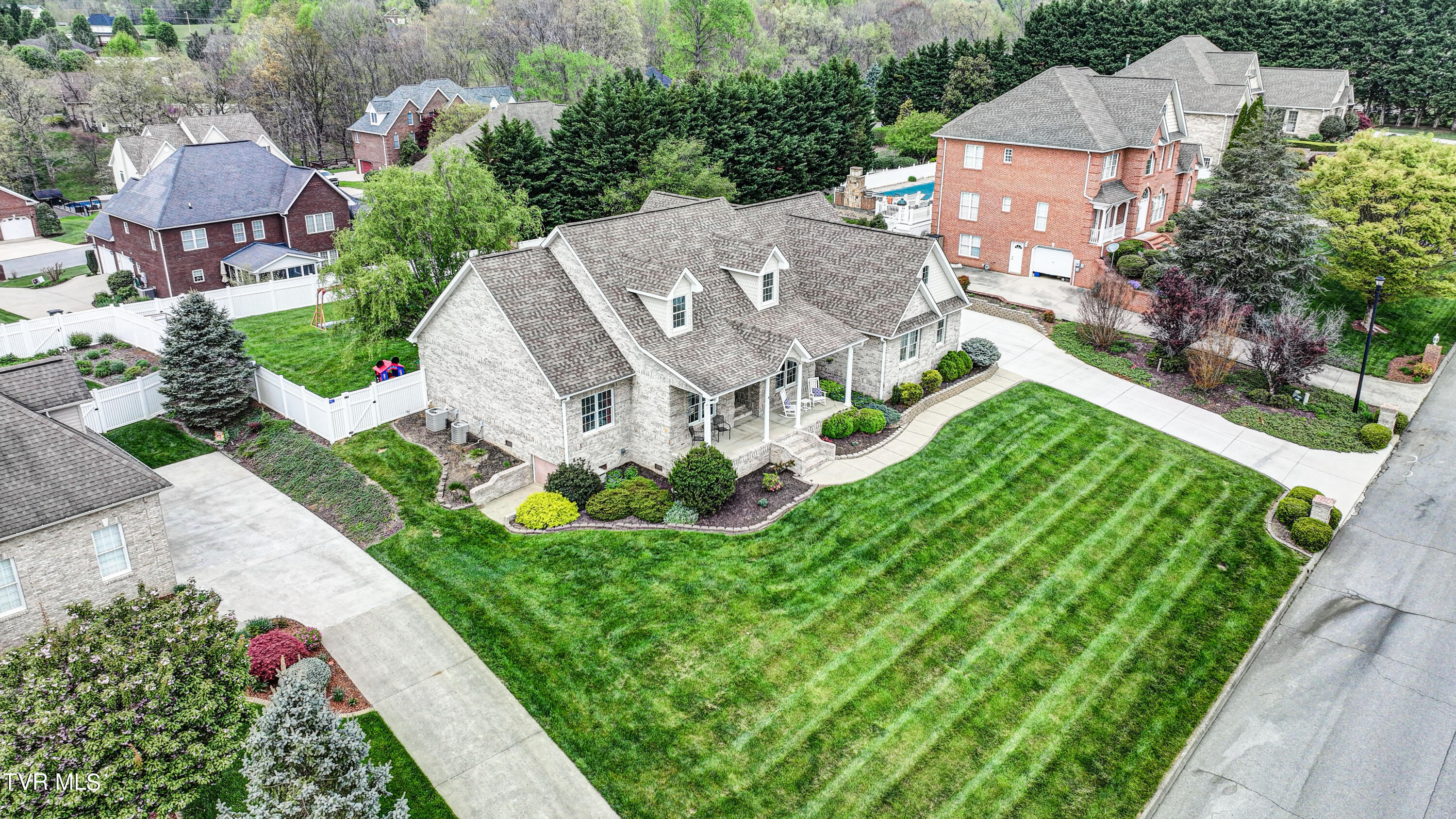 529 Pueblo Drive