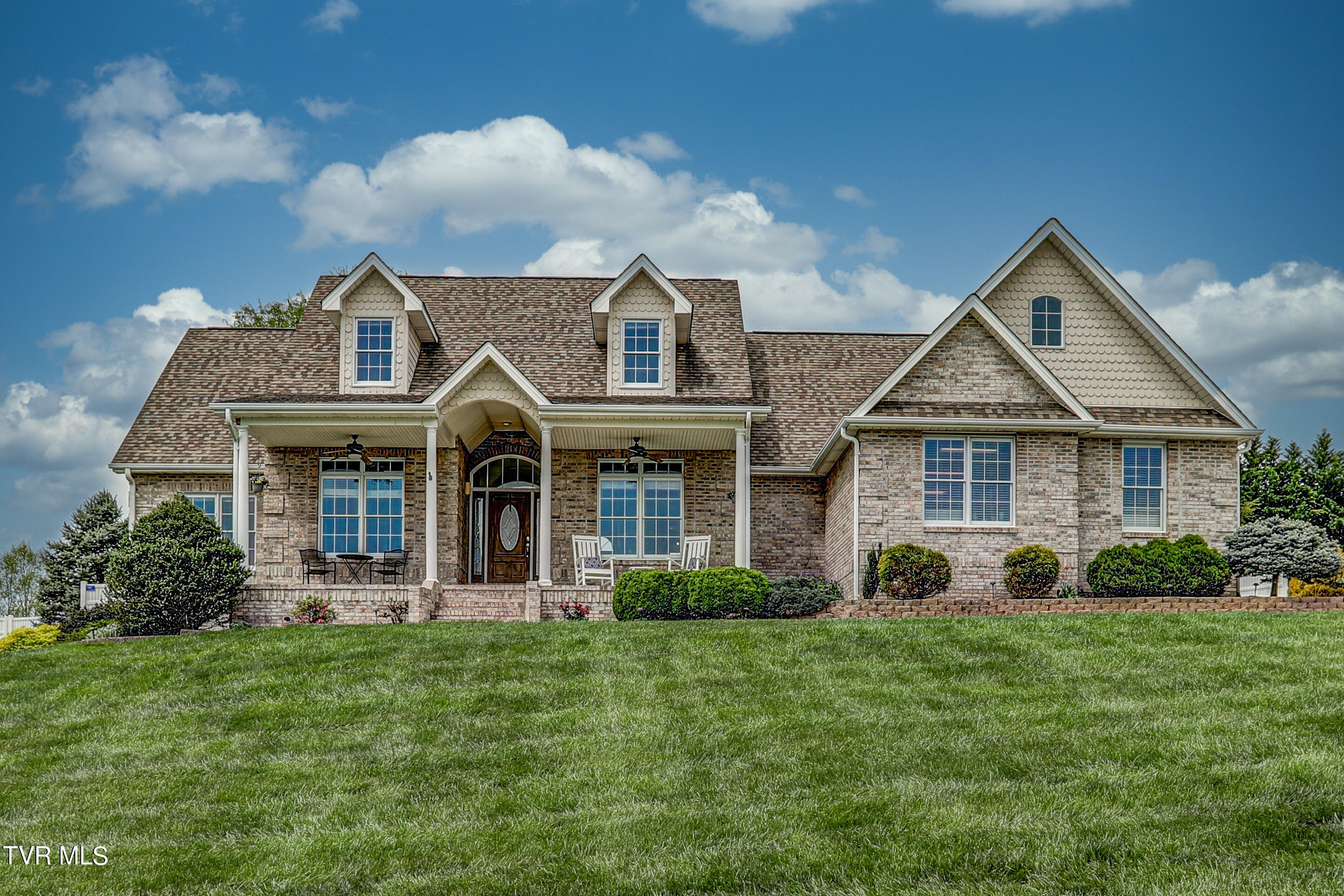529 Pueblo Drive