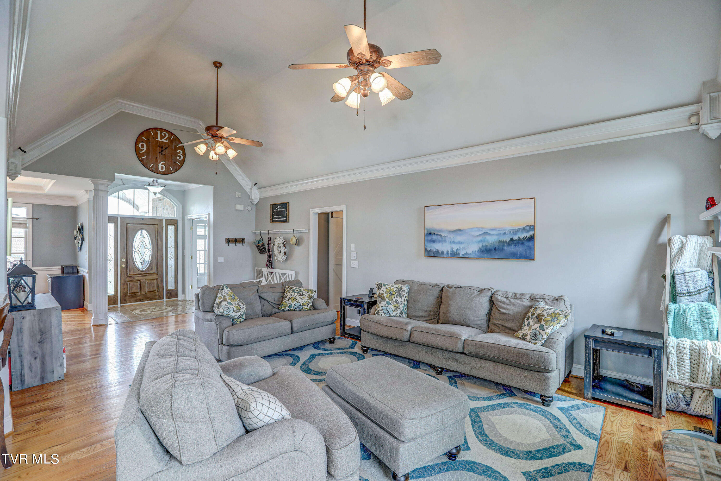 529 Pueblo Drive