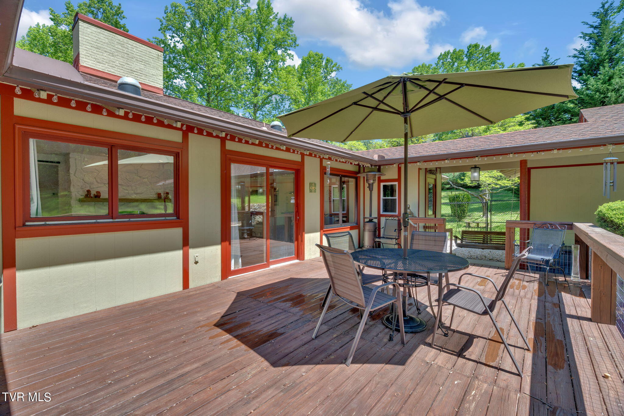 104 Hillside Road