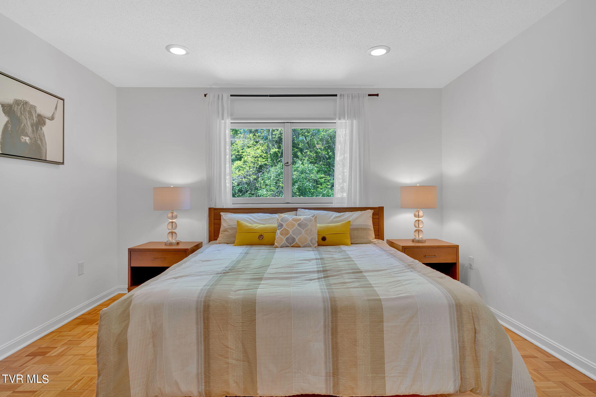 104 Hillside Road