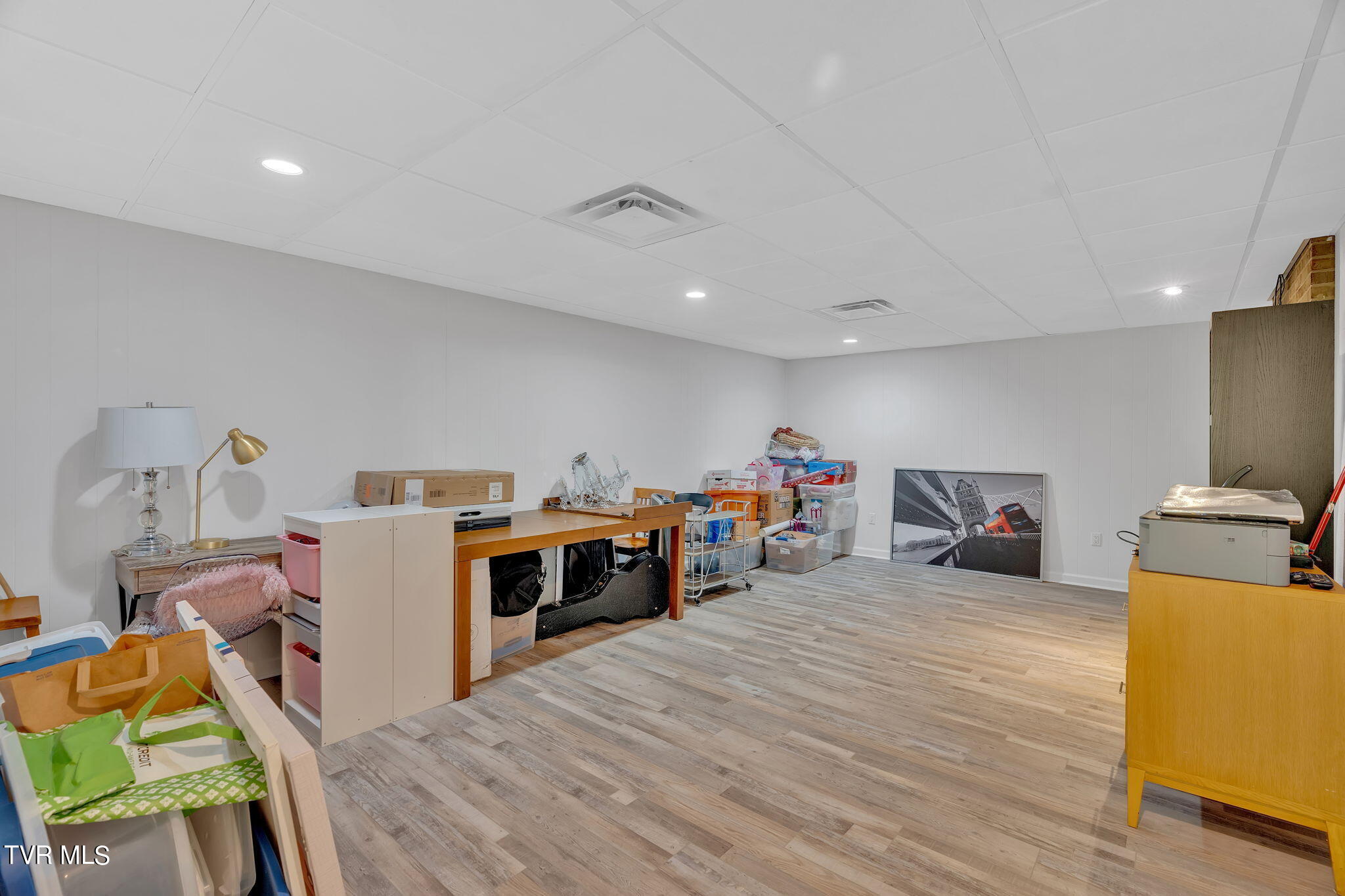 104 Hillside Road