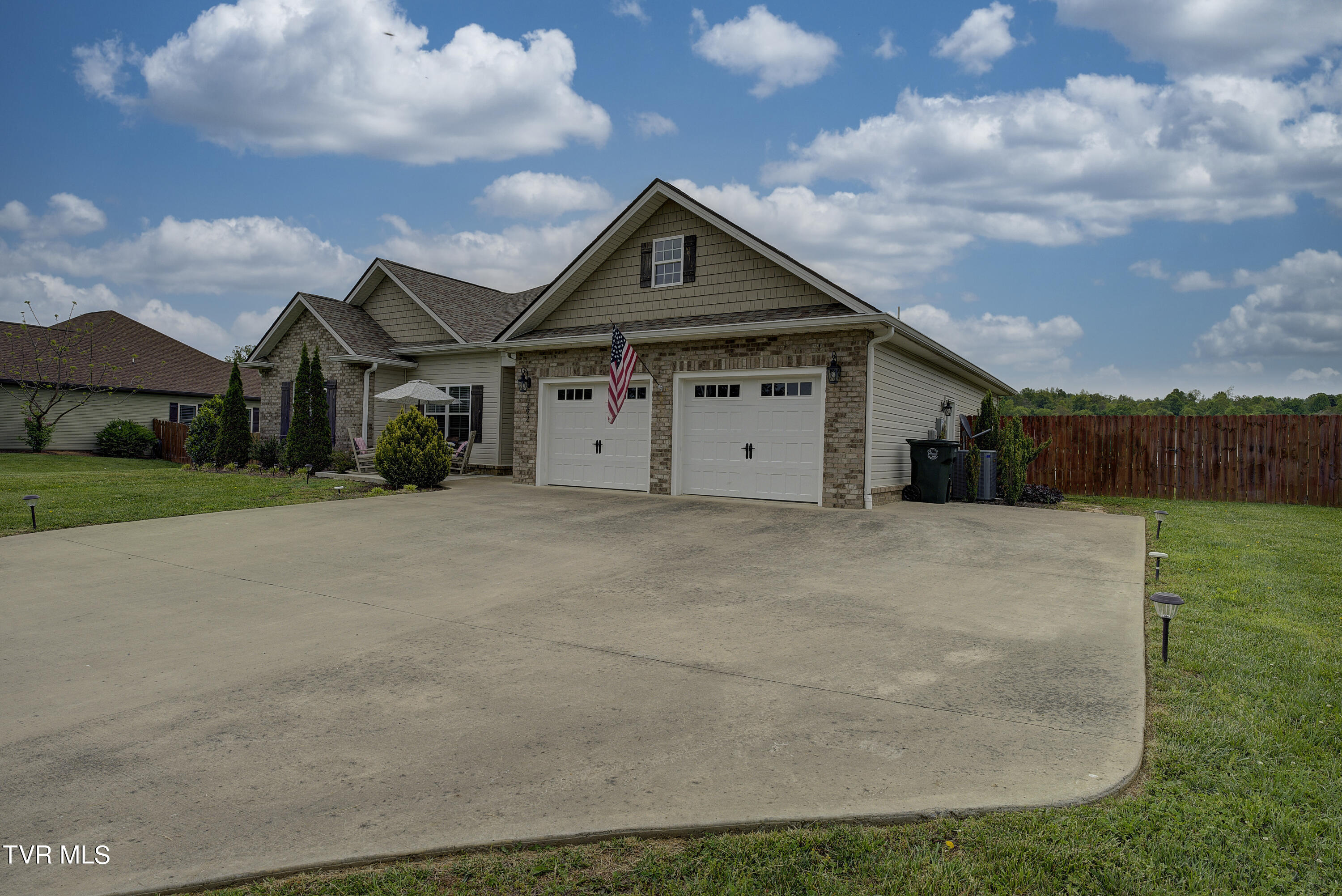 1292 Harmony Road