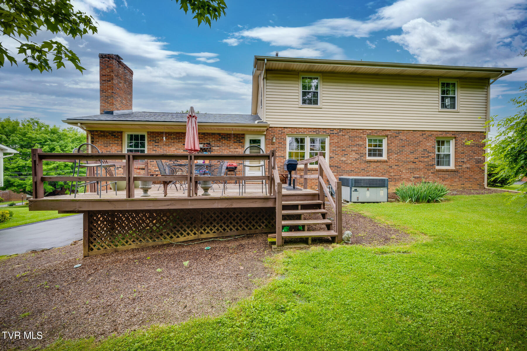 819 Wedgewood Road