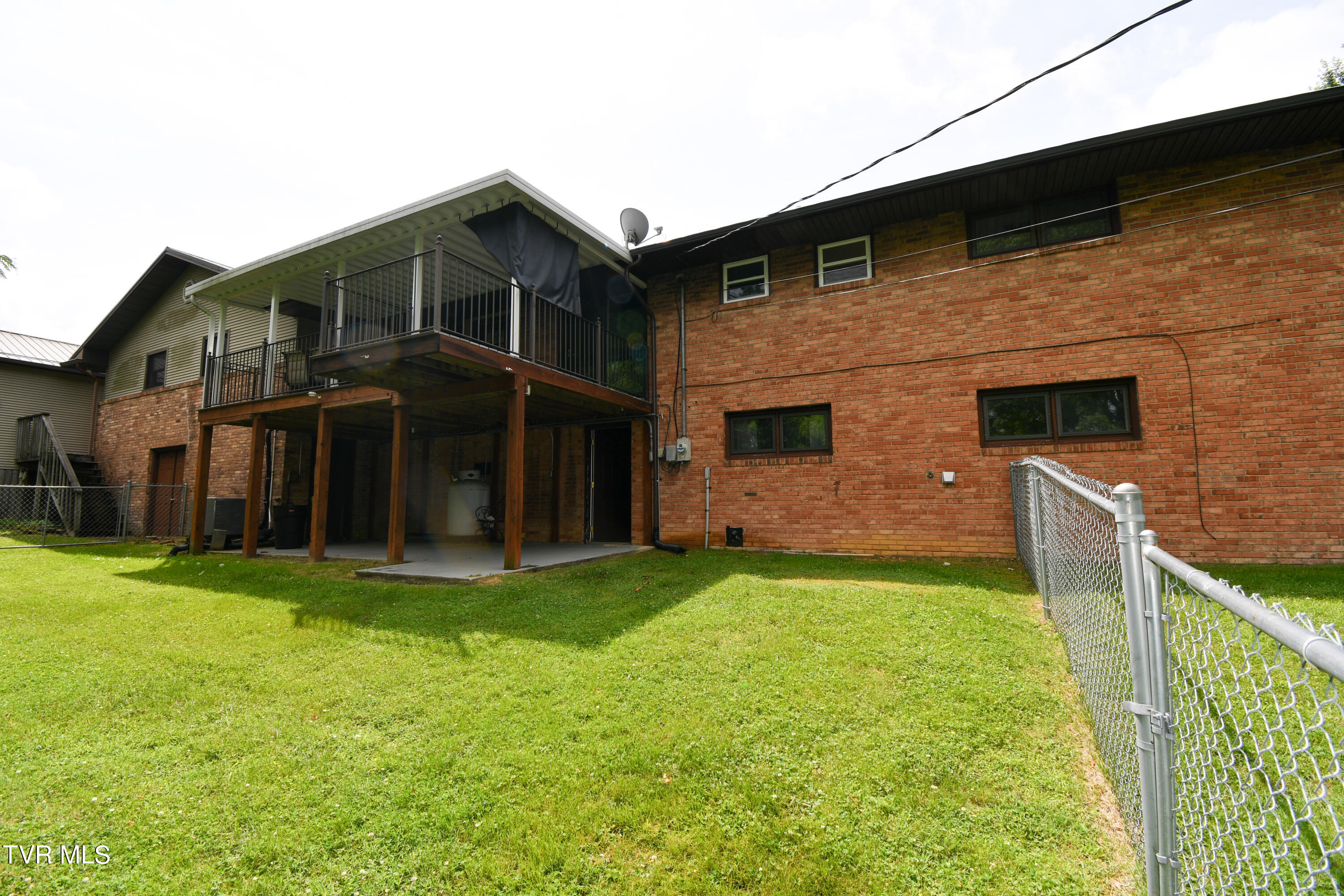 1014 Wood Eden Drive