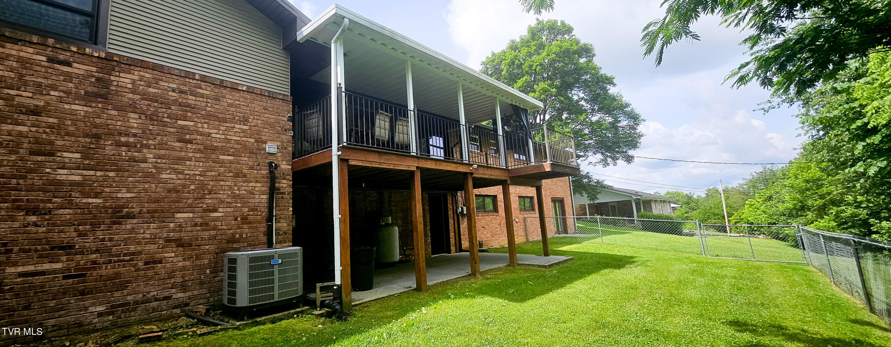1014 Wood Eden Drive