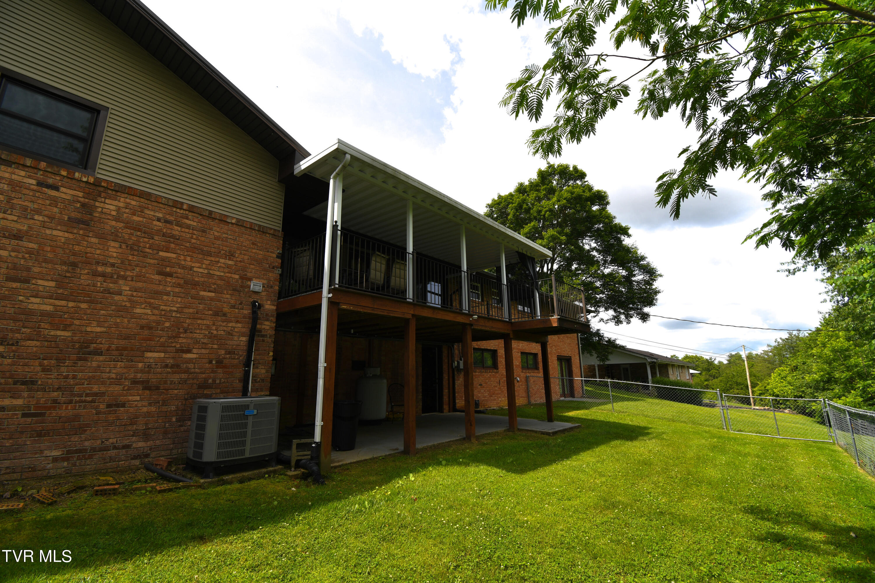1014 Wood Eden Drive