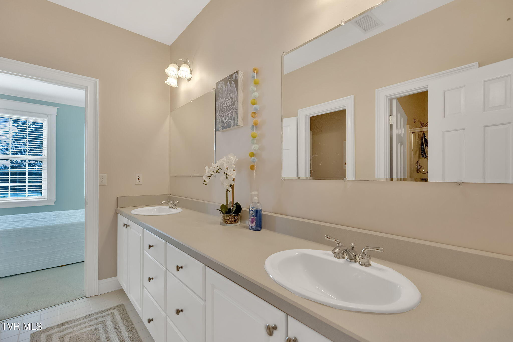 345 Allison Road