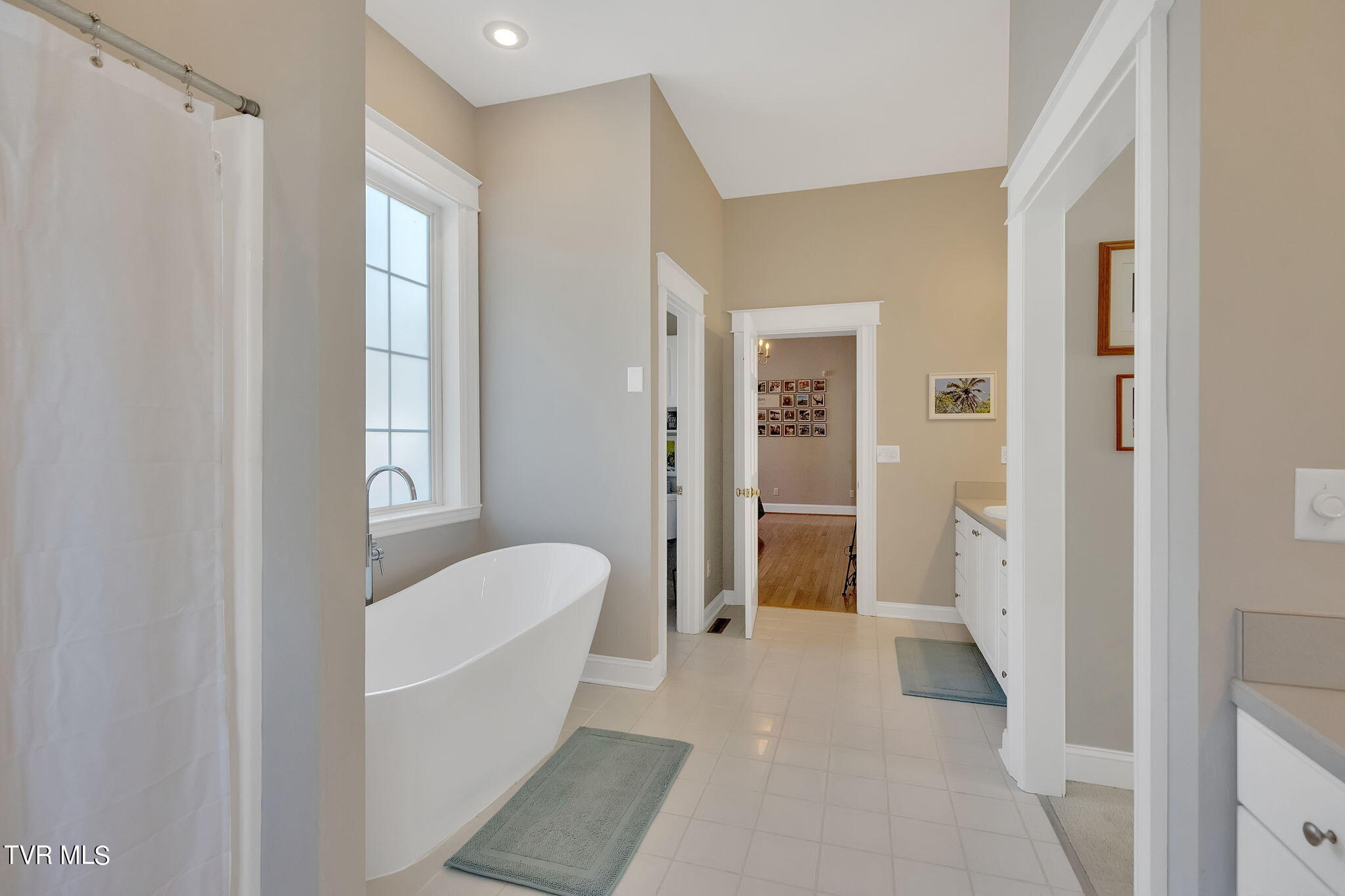 345 Allison Road