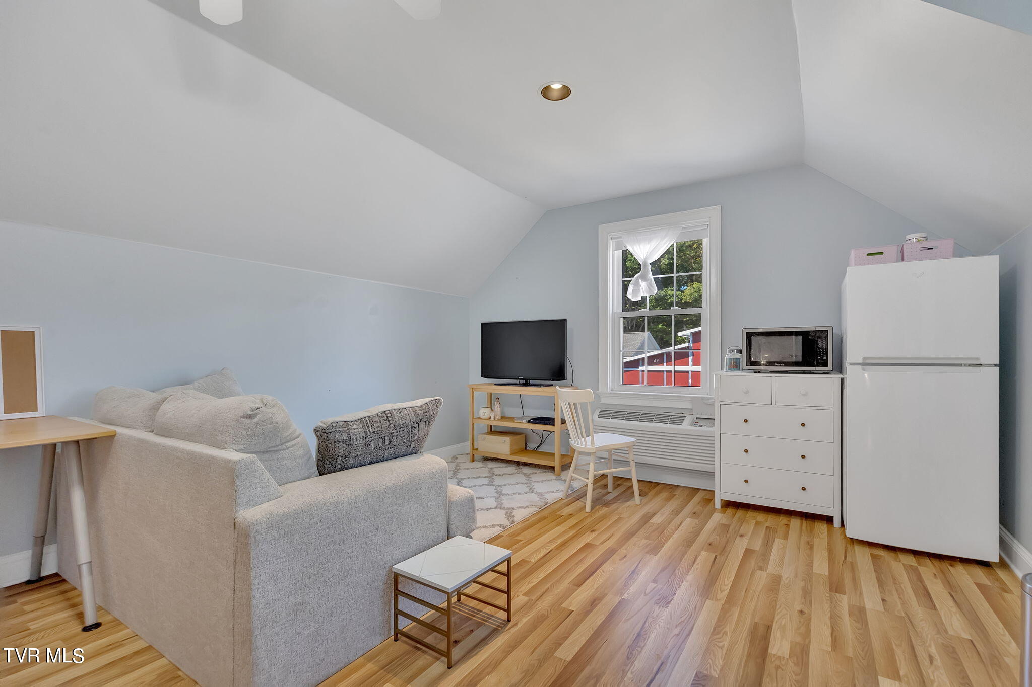 345 Allison Road