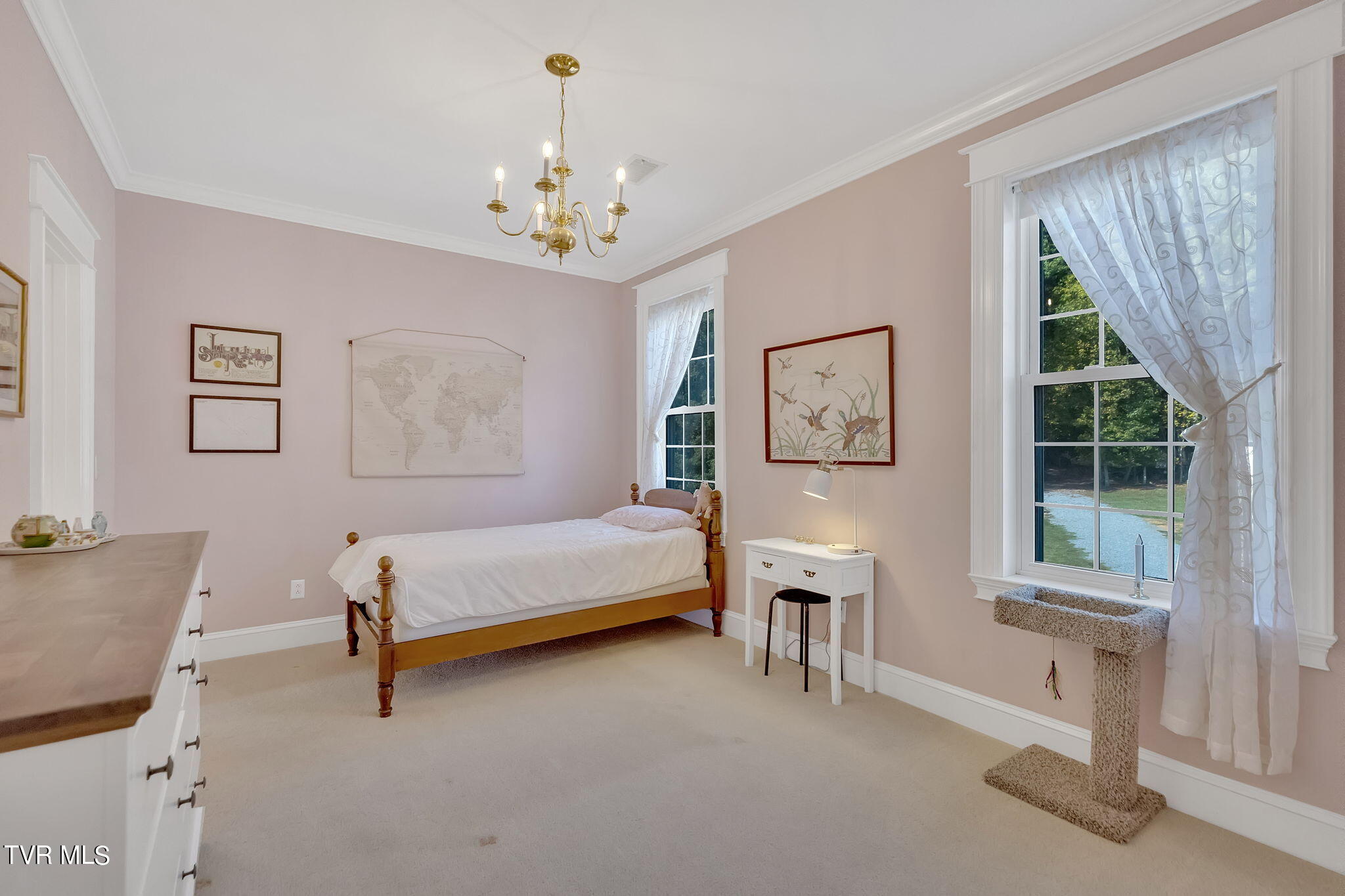 345 Allison Road