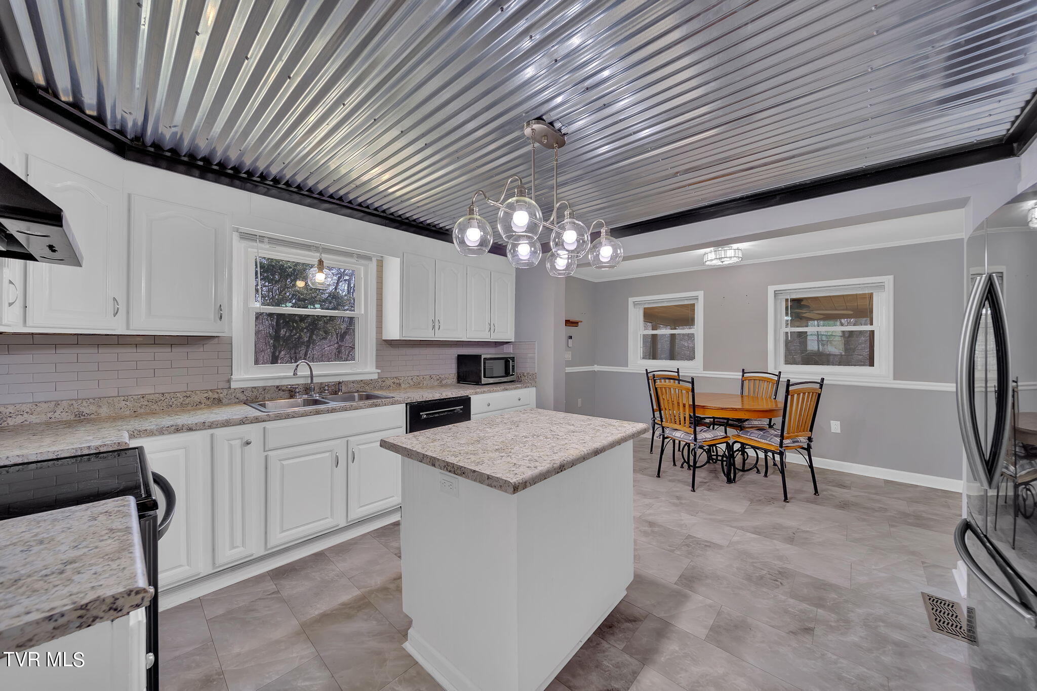 1286 Highridge Drive
