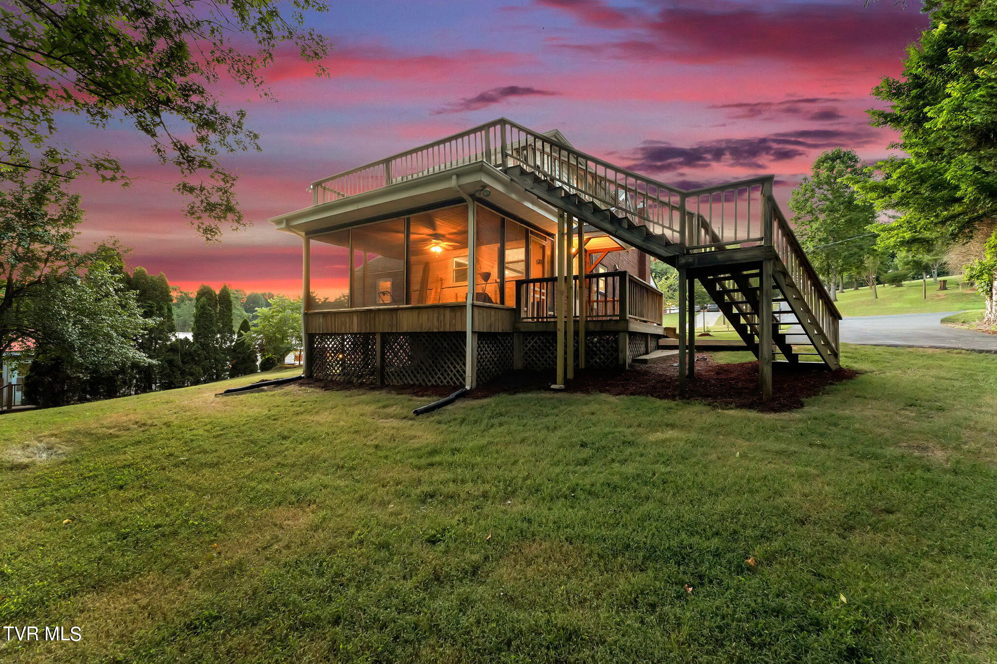 1286 Highridge Drive