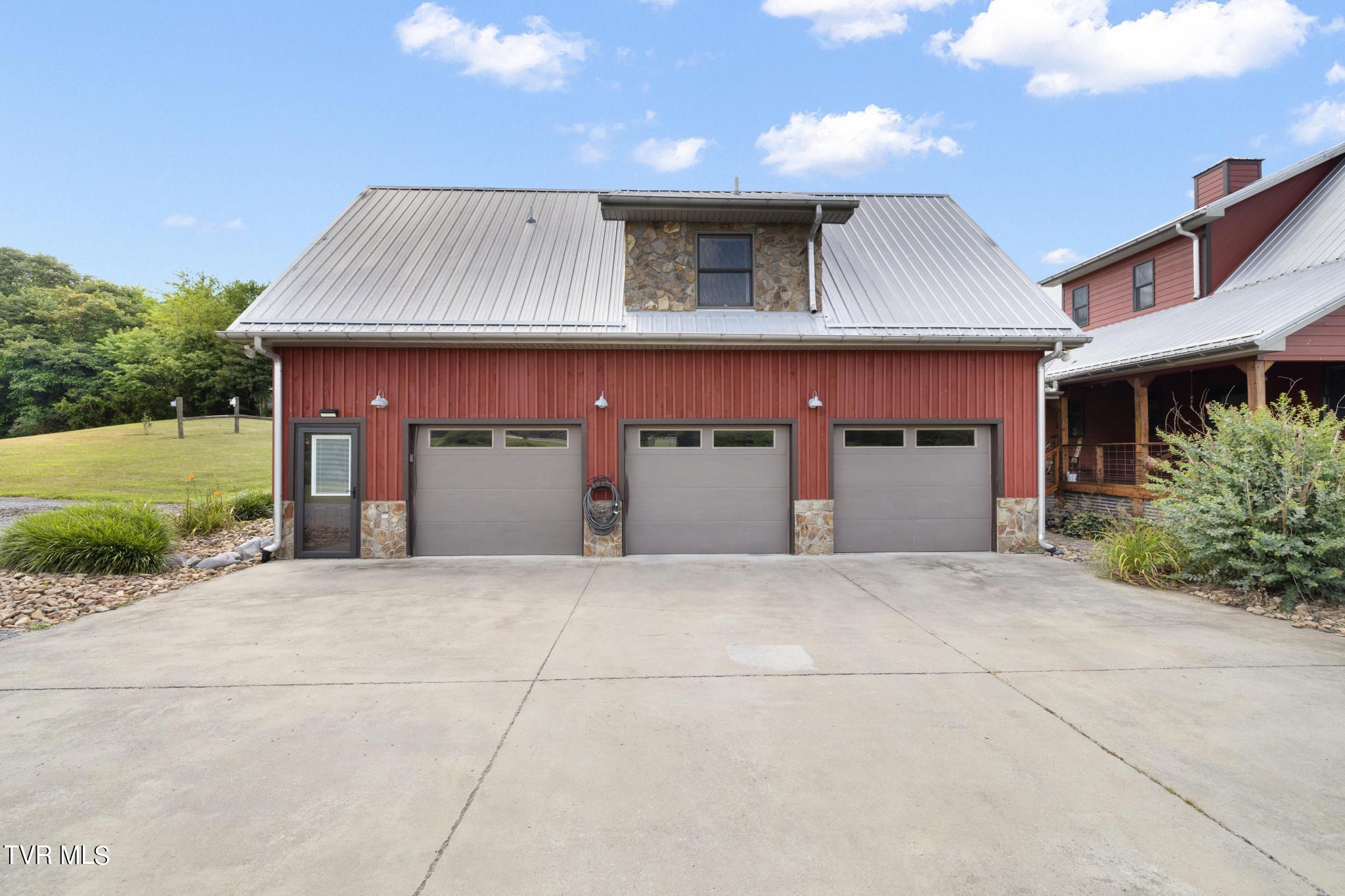 123 Simpson Road