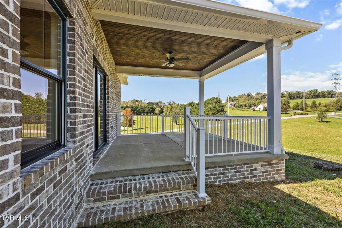 2035 Cattlemans Trail