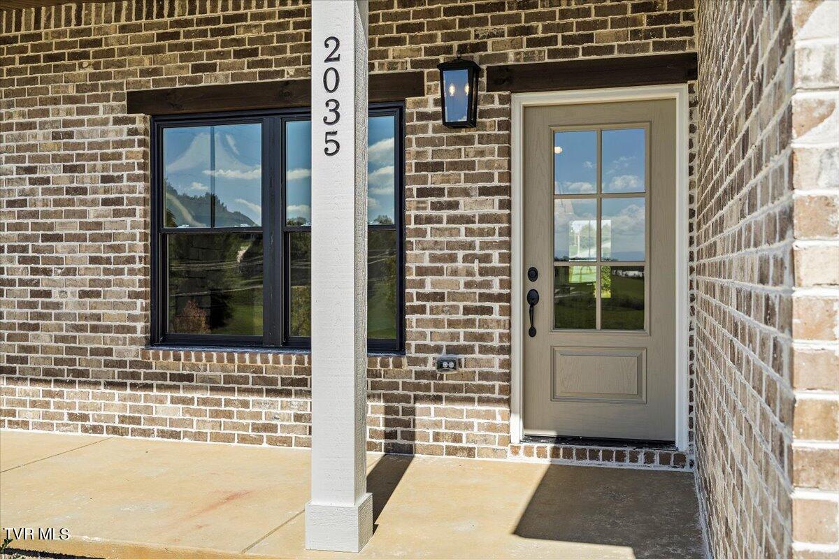 2035 Cattlemans Trail