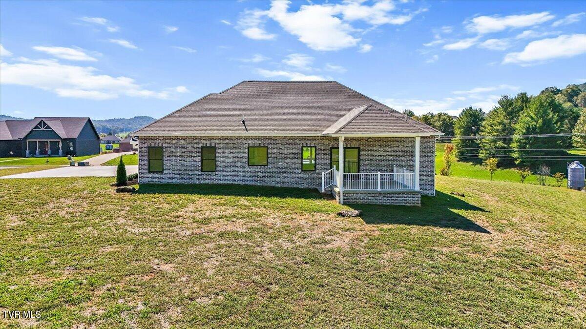 2035 Cattlemans Trail
