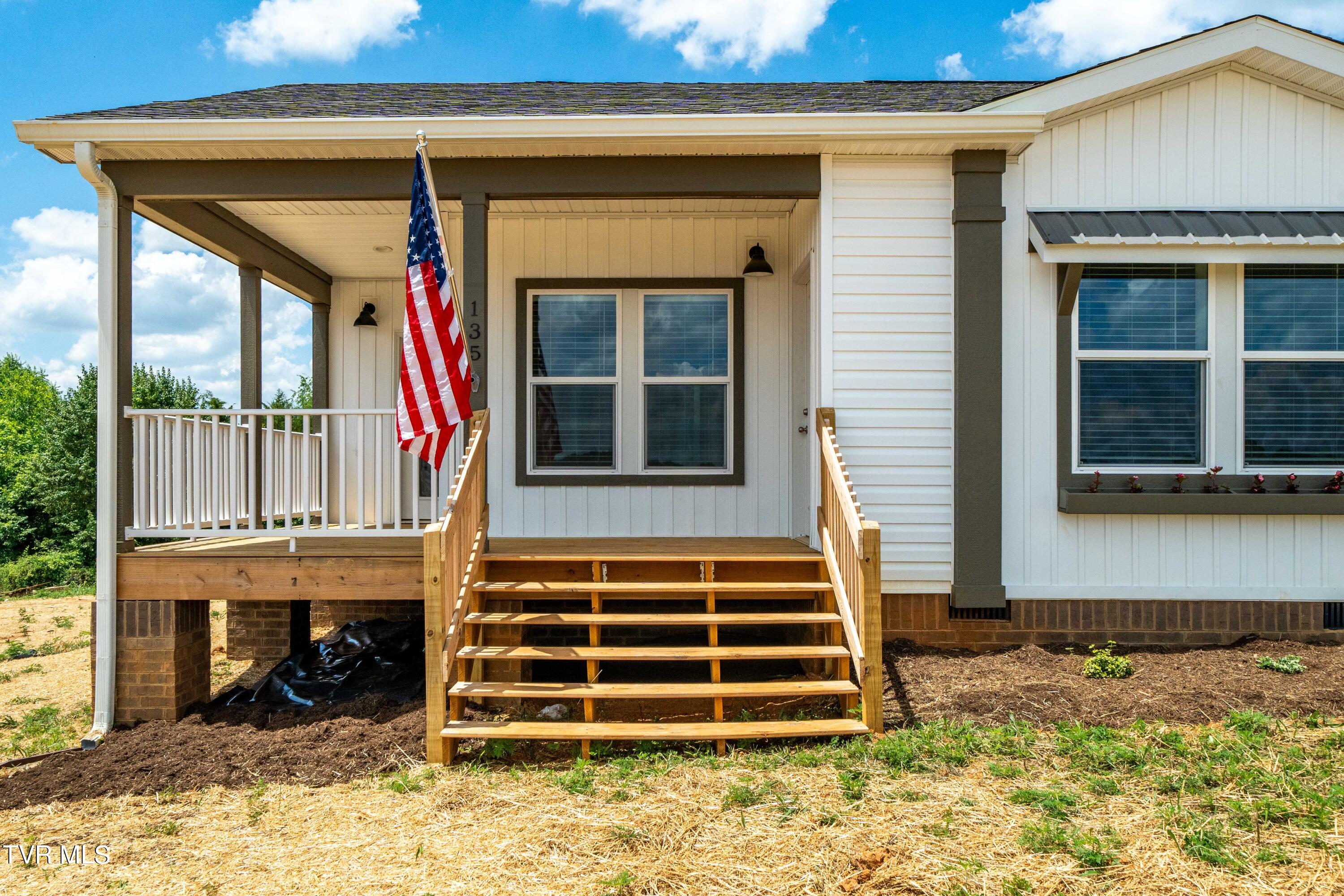 135 New Hope Road