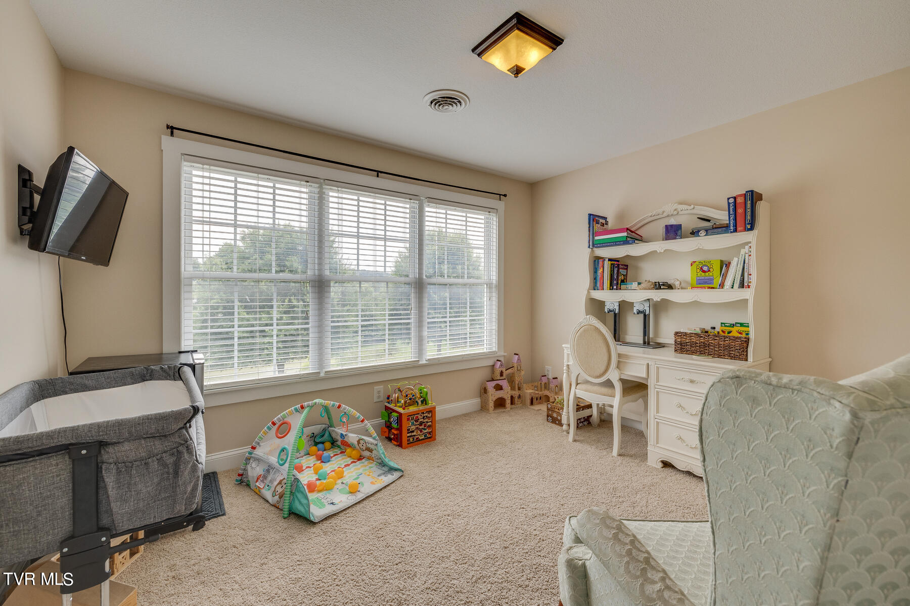 2318 Edinburgh Channel Road