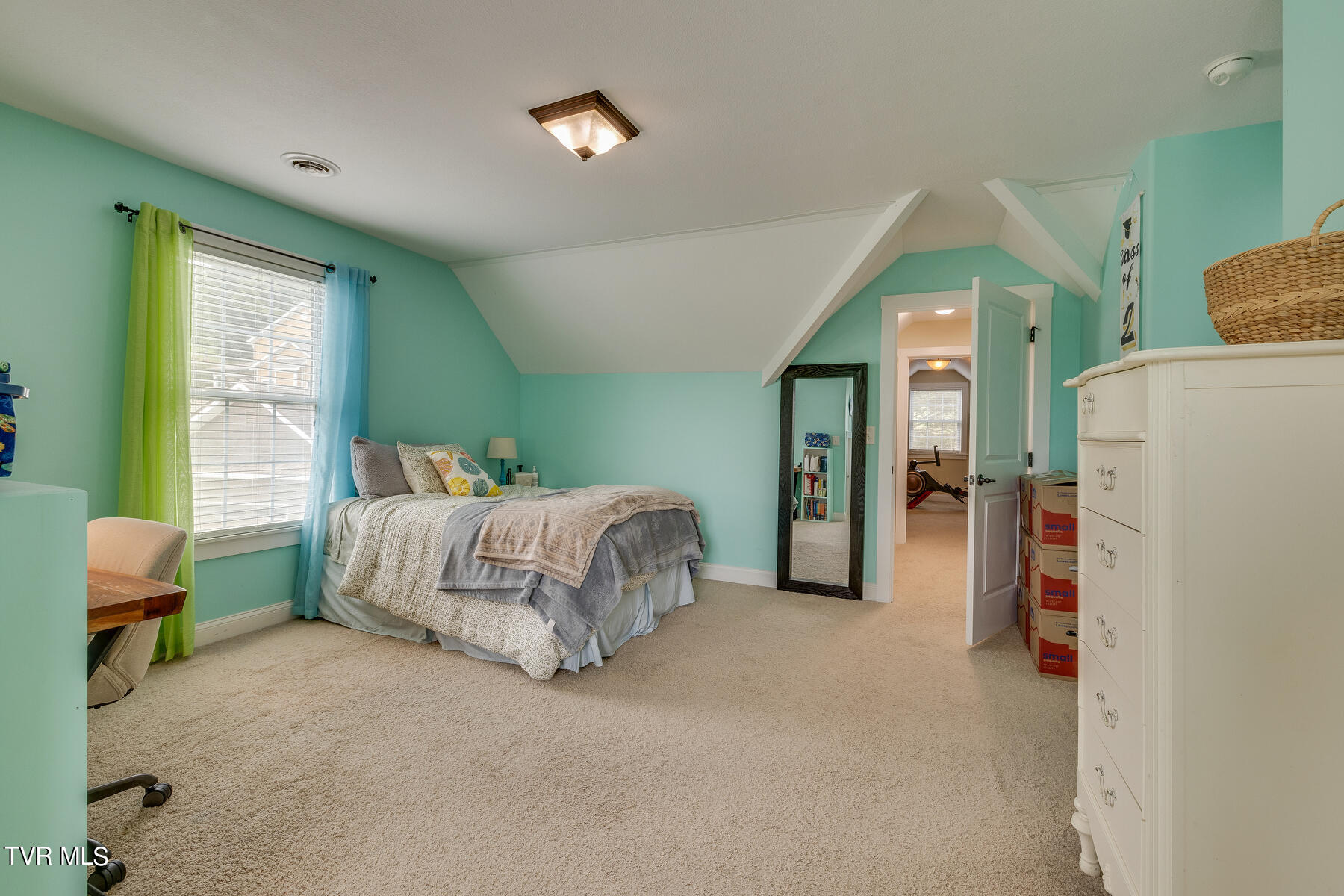 2318 Edinburgh Channel Road