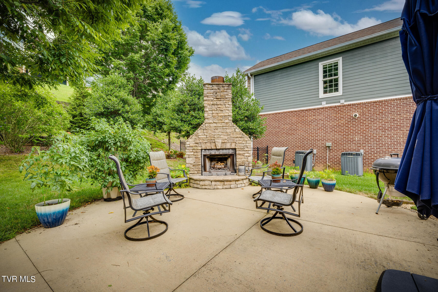 2318 Edinburgh Channel Road