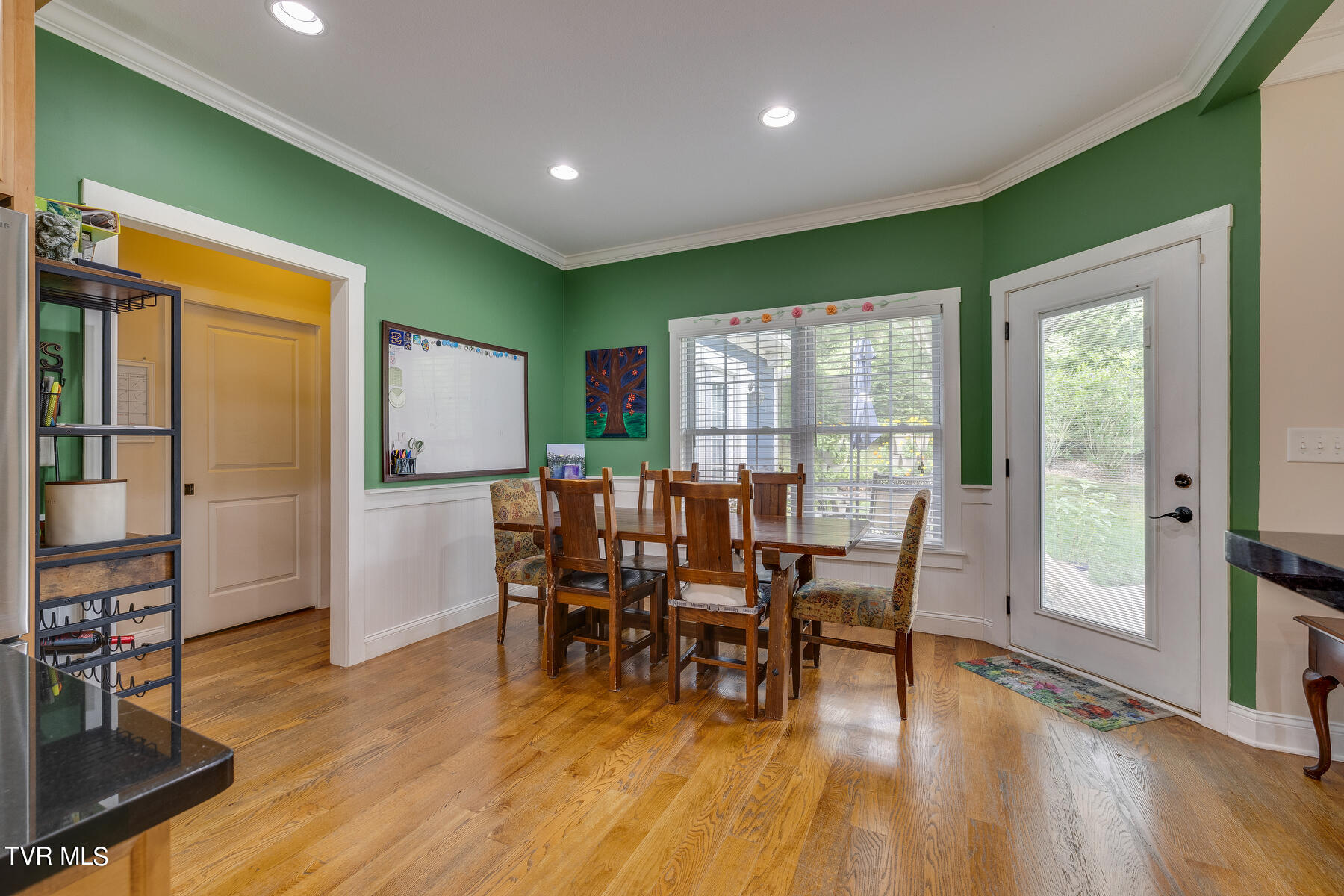 2318 Edinburgh Channel Road